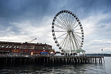 主播探索《艾尔登法环》新玩法：全程不攻击通关